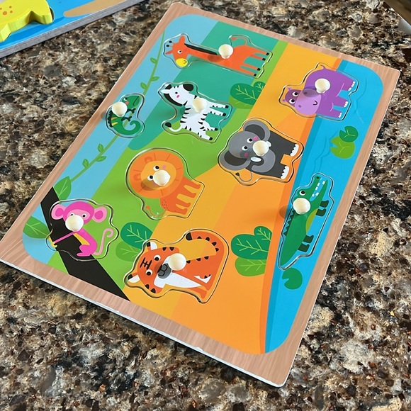 Set of 2 Dinosaur and Safari Animals Wooden Puzzles - Picture 3 of 6